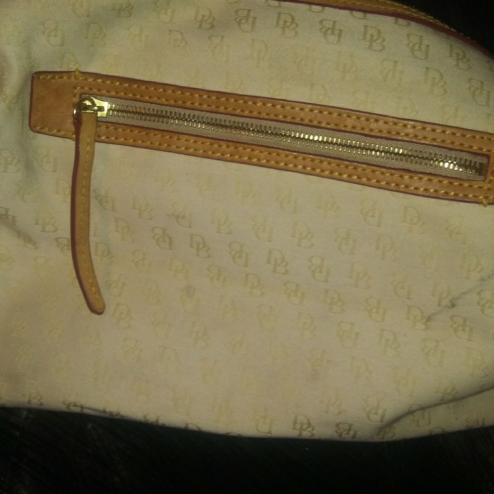 Shoulder bag - Picture 2 of 3